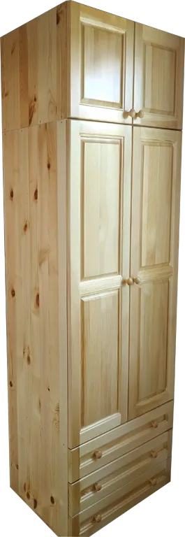 Малък дрешник